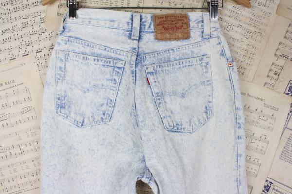 Vintage 80s Acid Wash Levis Womens Jeans High Waist Peg Leg Button Fly 