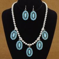 Navajo Turquoise Cluster Sterling Silver Beads Necklace  