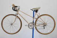 Vintage Huffy Aerowind Ladies Road Bicycle 18 bike USA Made Shimano 