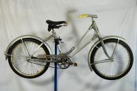   Silver King built 1935 Wards Hawthorne Ladies 24 bicycle bike  