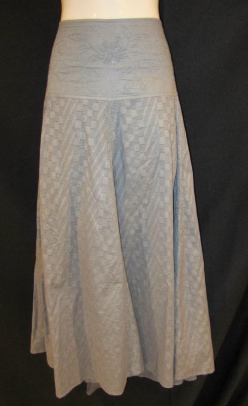 Coldwater Creek Gray Floral Embroidery A Line Calf modest Plus Church