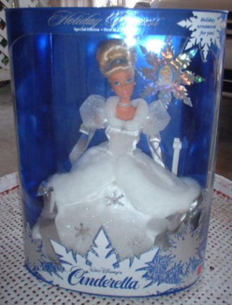 1996 Disney HOLIDAY PRINCESS Cinderella DOLL Ornament  
