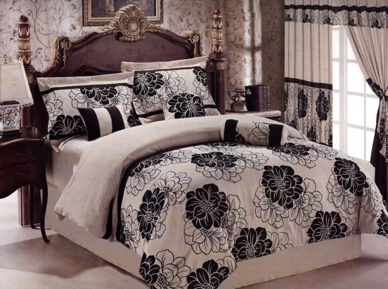Pcs Luxury Flocking Floral Comforter Set Bed in A Bag Queen Beige