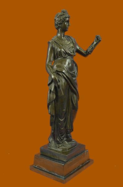 Classical Elegant Bronze Statue Greek ART Q