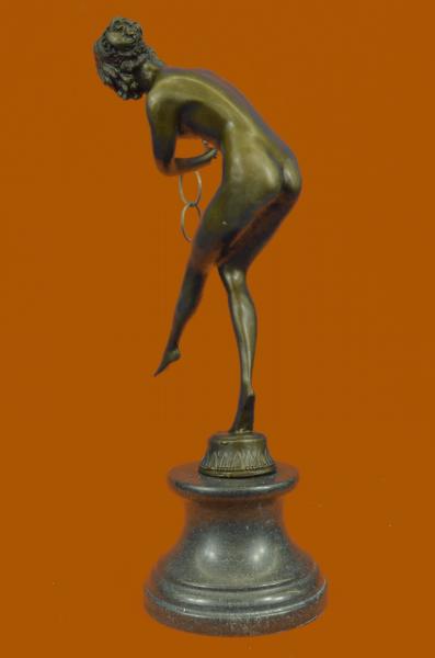 Bronze statue of a naked woman - Erotic Sculpture