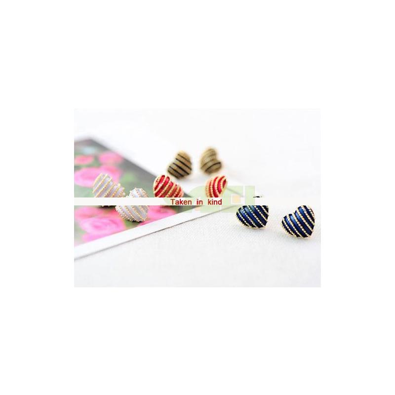   Colors UK Style Stripe Heart Love Earring Ear Nail Pin Gift Accessory