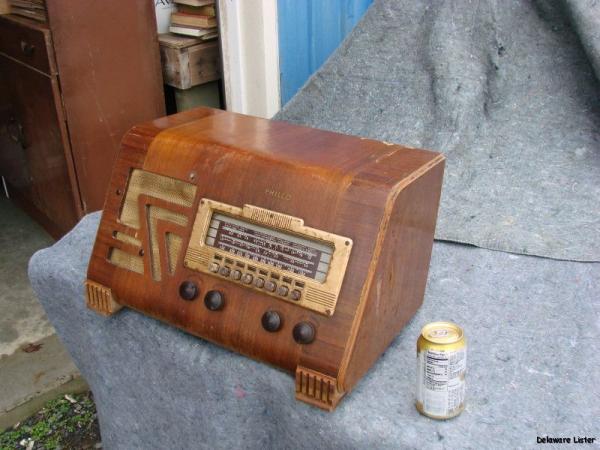 Antique Vintage Tube Radio 1940 Philco 40 155 Wood