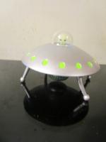 Off the Wall Toys Alien Glow-in-the-Dark 6/" Bendable Action Figure Toy