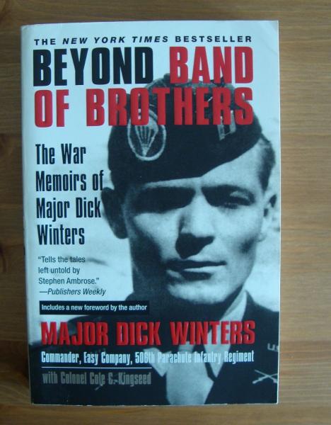 Dick Winters Book D Day 101st Airborne 506th Pir Parachute