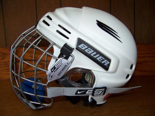 Bauer Youth Small Padded Ice Hockey Helmet Mask Cage White HH 5000 s Safety