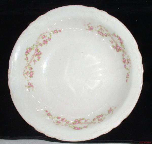 Cook Pottery Mellor Co Etruria Serving Bowl Pink Roses Scalloped Edges