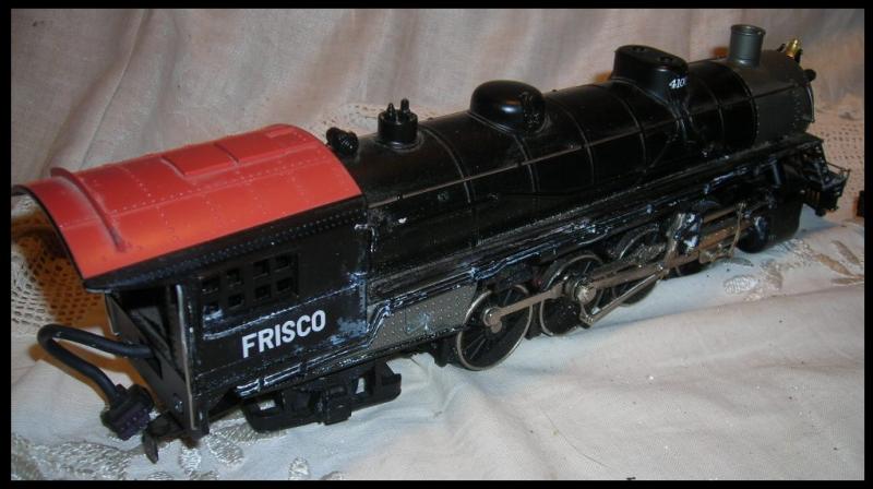 Lionel O and O27 gauge diesel engine very good condition.
