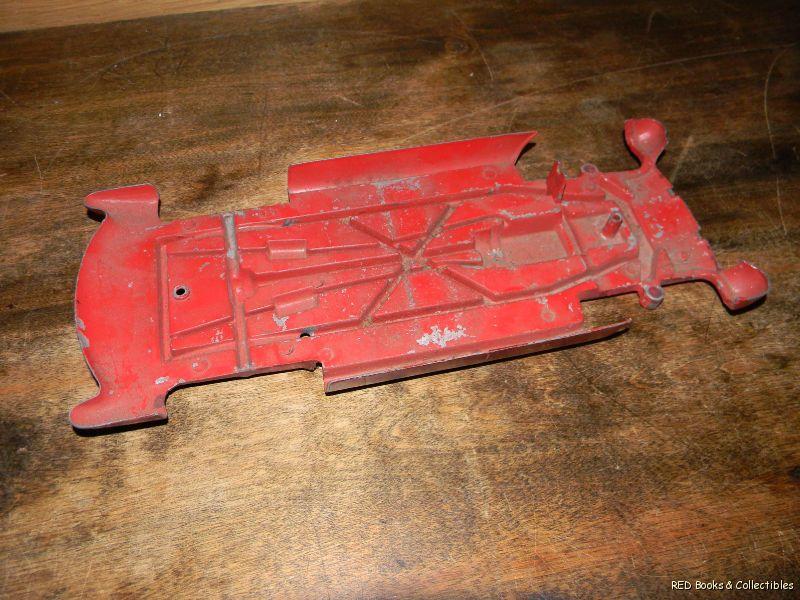 Hubley Red Corvette Number 509 Chassis Only Scale 1 16 Cast Metal Parts Car Only