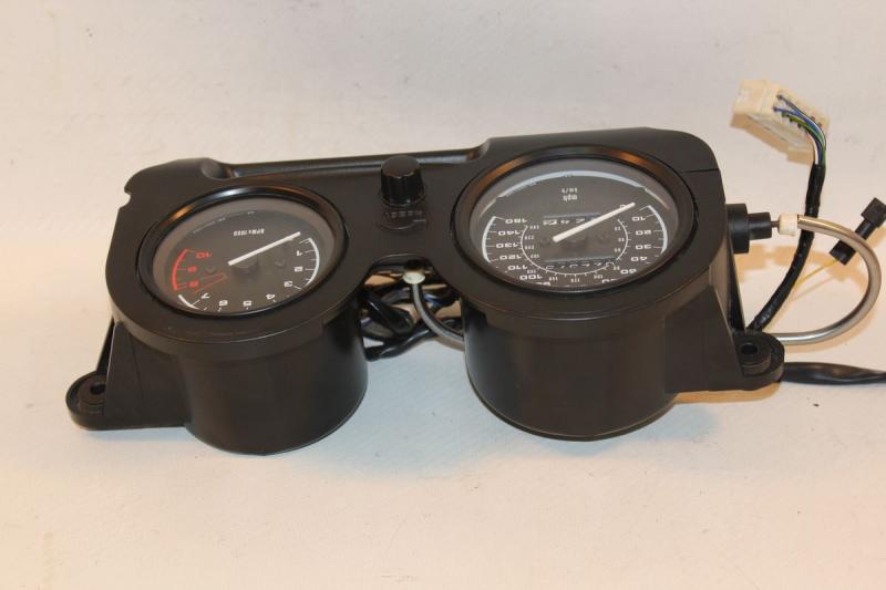   R1150RTA R1150RT R1150 RT 2004 Gauge Cluster Speedometer Speedo Tach